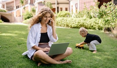 pexels-yankrukov-4458389